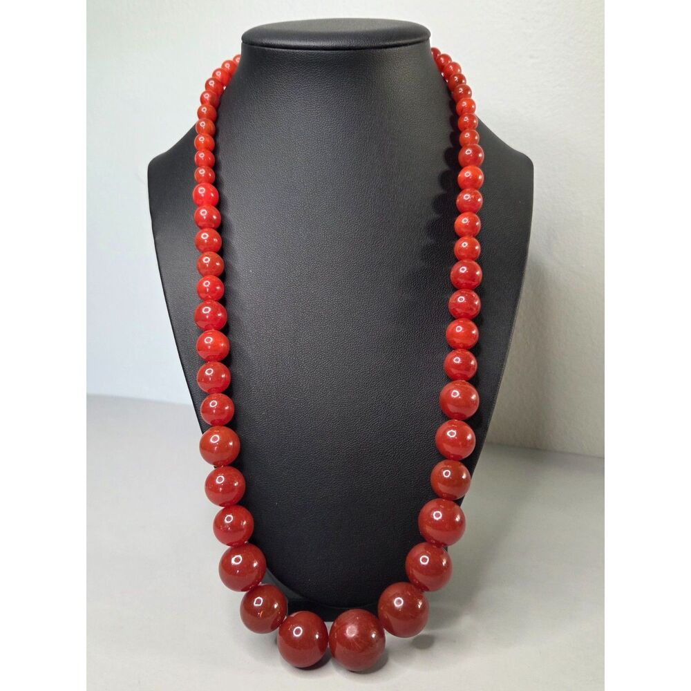Carnelian Acrylic Graduated Bead Vintage Necklace